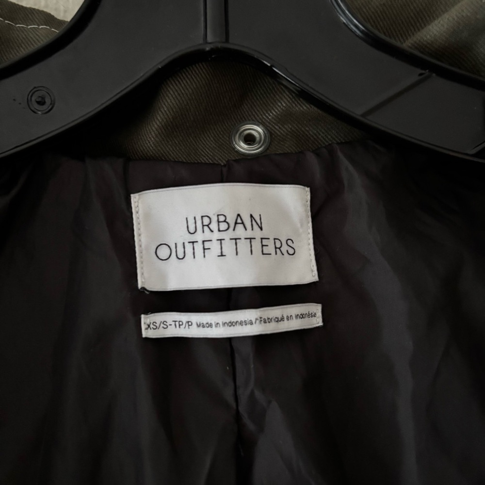 Urban Outfitters Hooded Rain Coat - Picture 9 of 9